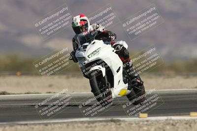 media/Oct-26-2025-Race Pace (Sun) [[c1447ca738]]/Non Verified (1st 20 Minutes of every Hour)/4-Turn 14 (1110am)/